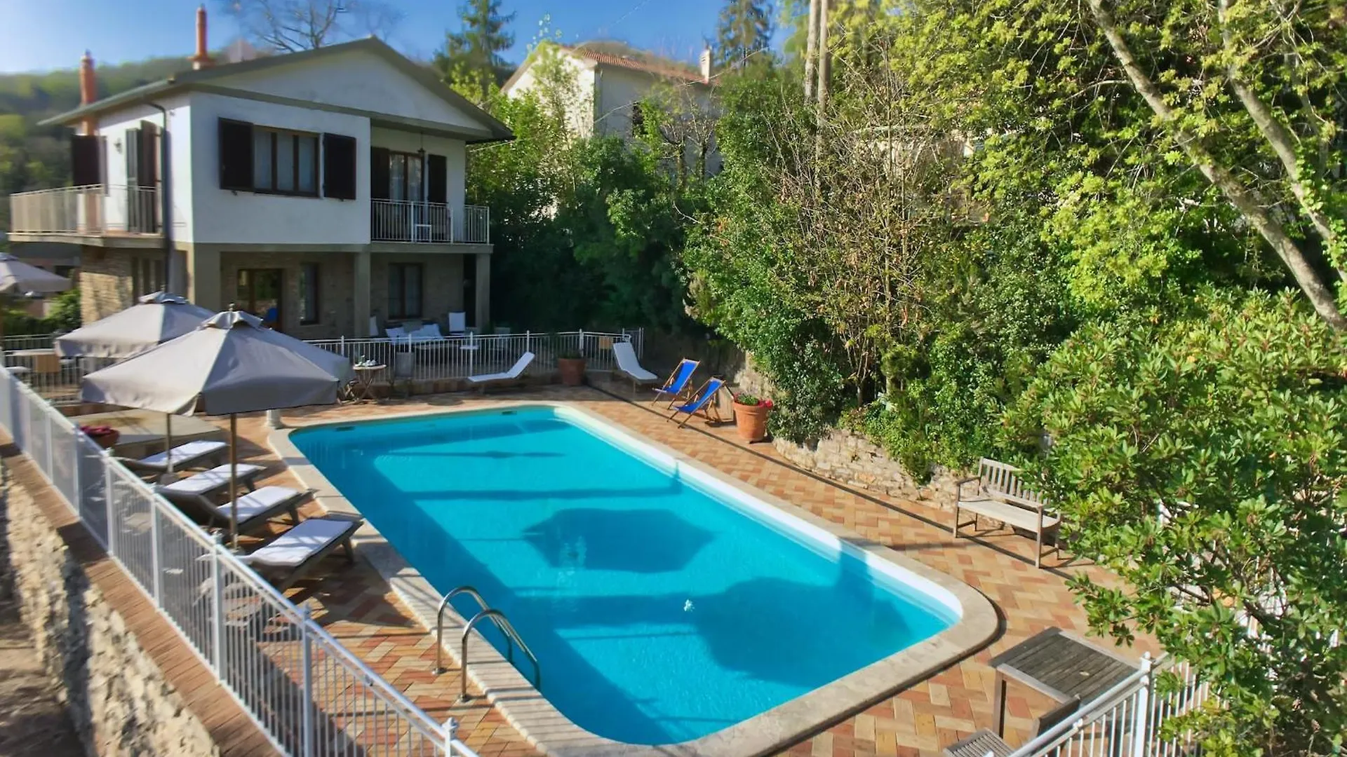 Huge Holiday Home In Marina Di Castagneto Carducci Near Sea Donoratico Italy