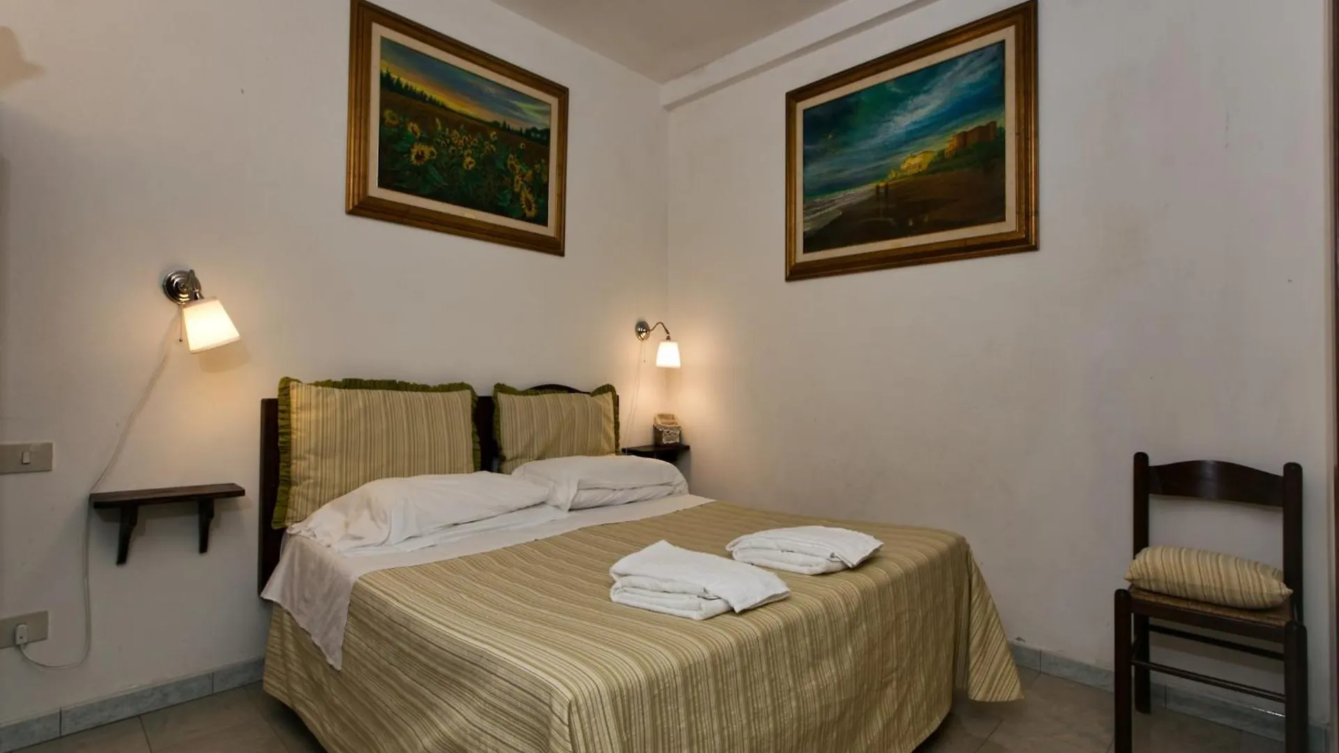 Huge Holiday Home In Marina Di Castagneto Carducci Near Sea Donoratico