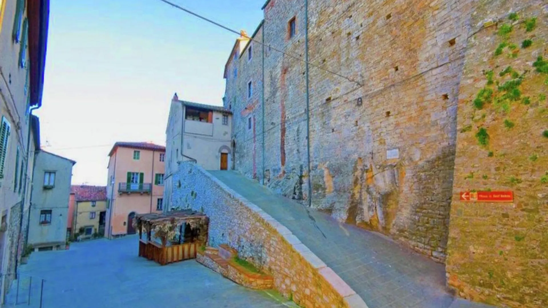 Huge Holiday Home In Marina Di Castagneto Carducci Near Sea Donoratico Italy