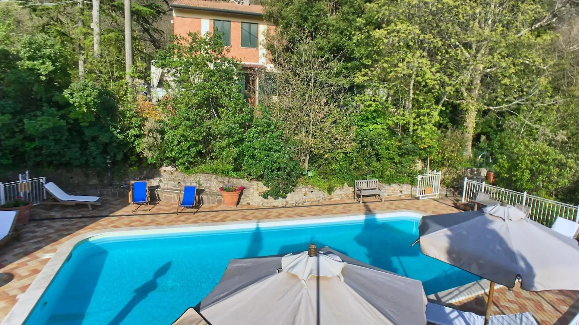 Huge Holiday Home In Marina Di Castagneto Carducci Near Sea Donoratico
