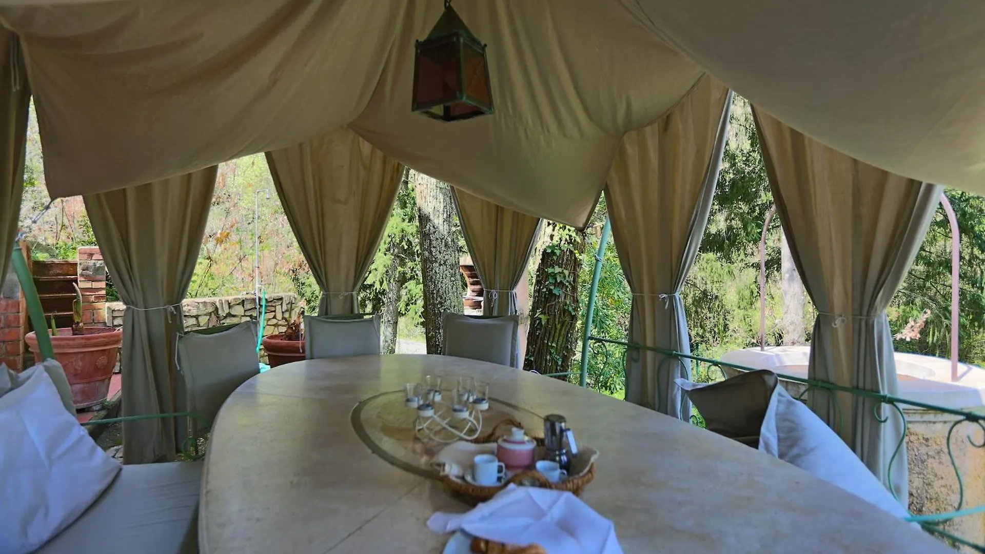Huge Holiday Home In Marina Di Castagneto Carducci Near Sea Donoratico