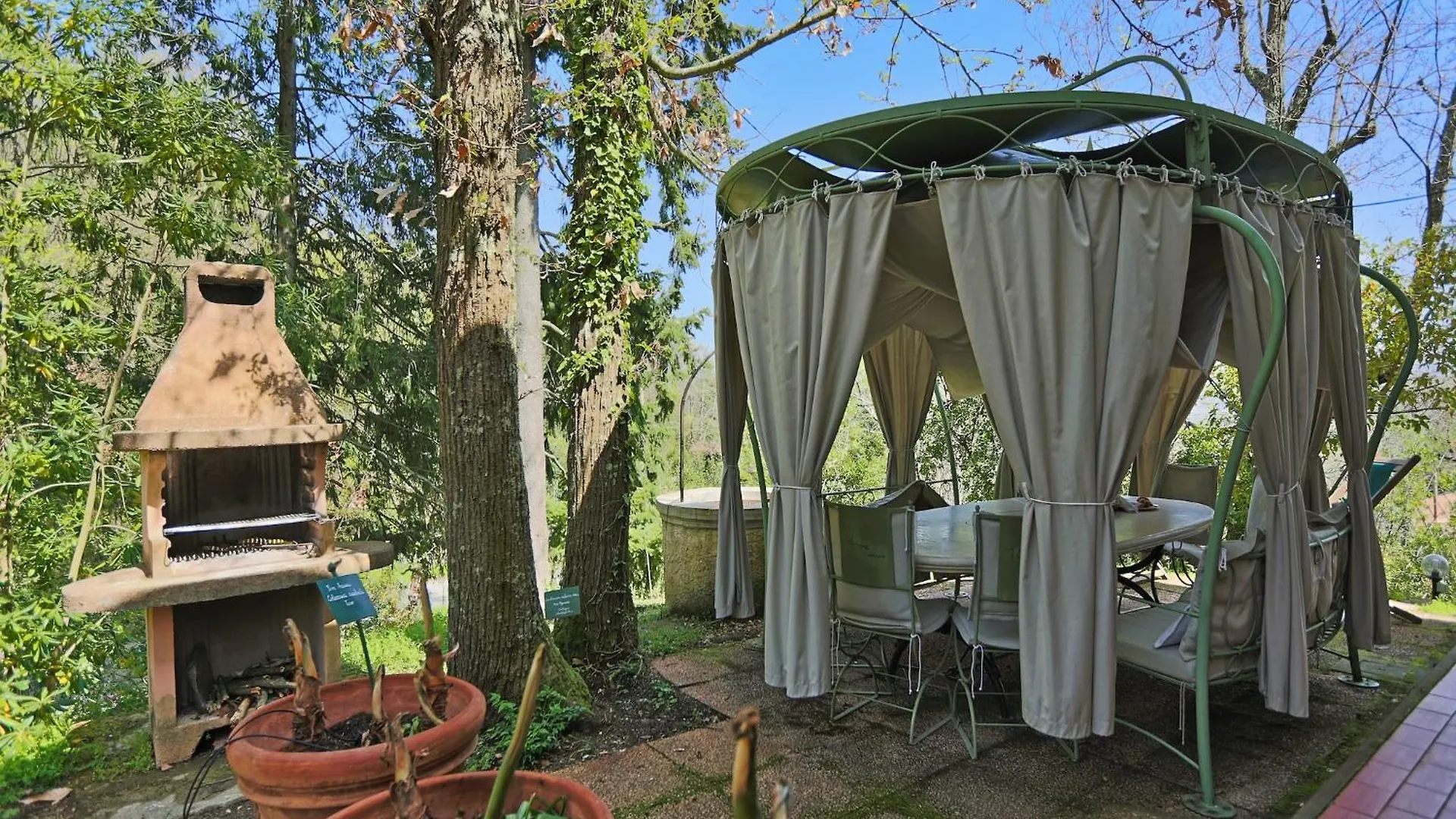 Huge Holiday Home In Marina Di Castagneto Carducci Near Sea Donoratico Italy