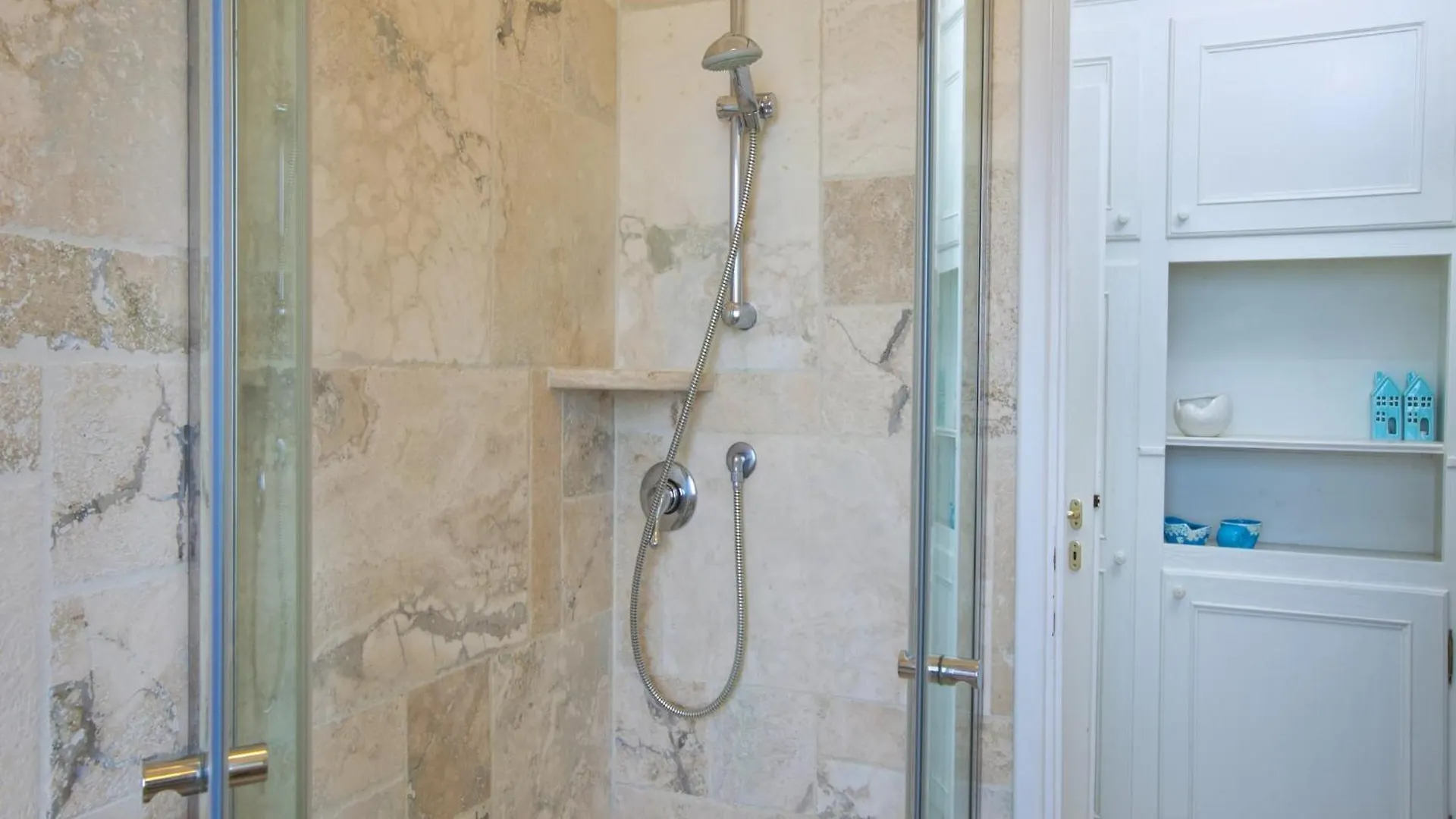 Huge Holiday Home In Marina Di Castagneto Carducci Near Sea Donoratico