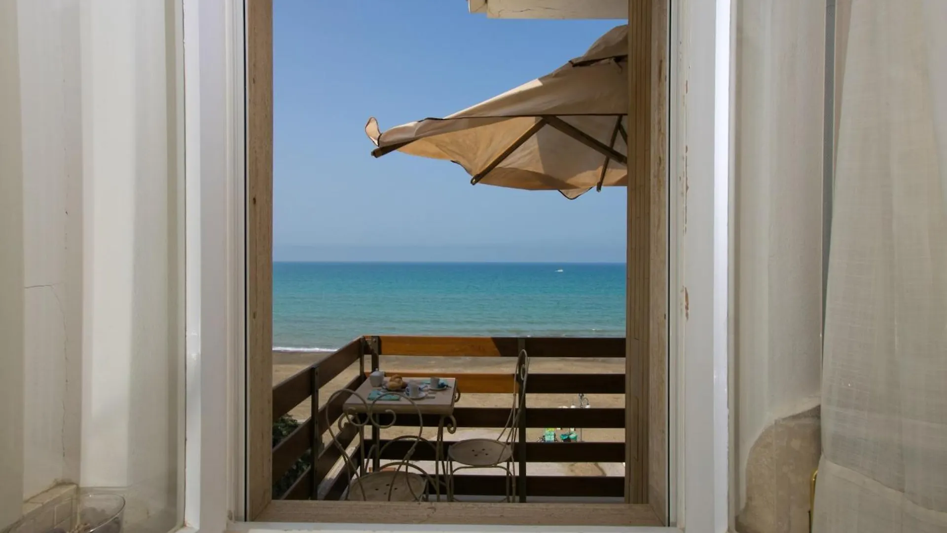 Huge Holiday Home In Marina Di Castagneto Carducci Near Sea Donoratico